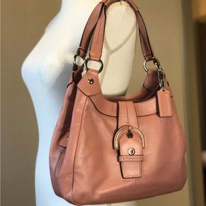 EUC Pink Coach shoulder bag.